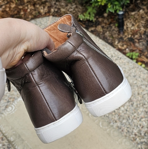 GENTLE SOULS Carole brown leather chukka style 8.5M - Picture 5 of 7